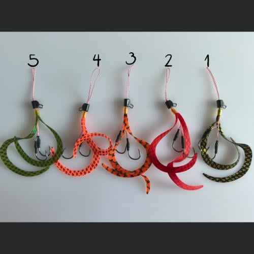 أسست هوك BKK مع سكرت للكاندي وبن بن سوتش ( إضغط عل...