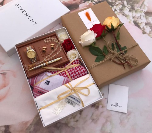 طقم رجالي مميز