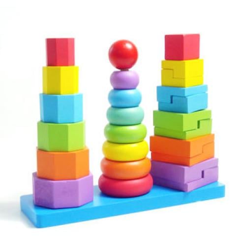لعبة هرمية ثلاثي من الخشب