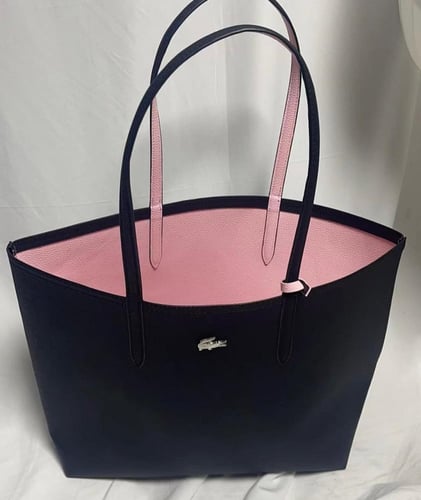 شنطة لاكوست دبل فيس أسود وردي