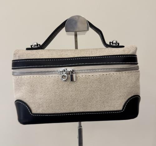 شنطة لوربينا بيج أسود