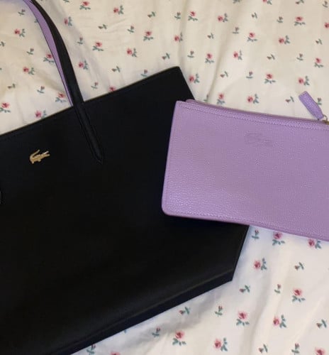 شنطة لاكوست دبل فيس أسود وموف