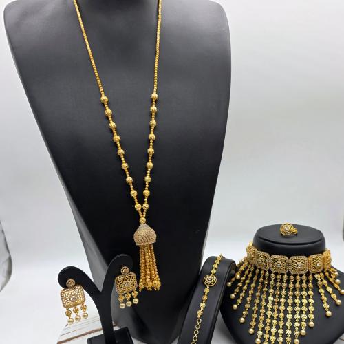طقم مطلي ذهب فاخر