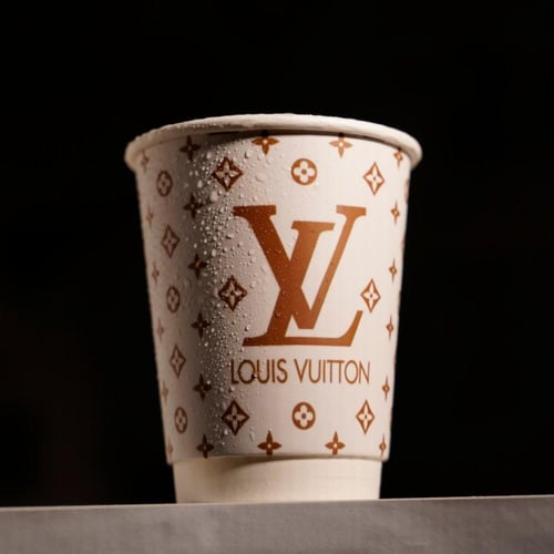 اكواب بشعار لويس فيتون LV حجم 8oz