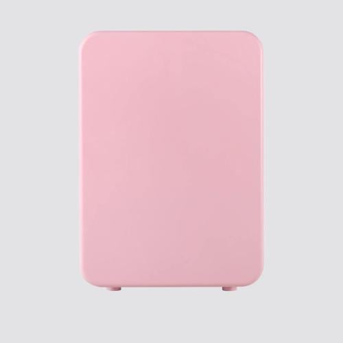 ثلاجة وردية