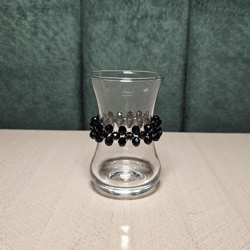 كاسات شاي طويلة