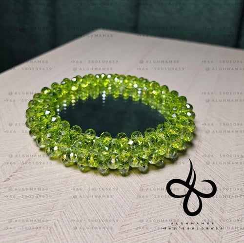 فناجين قهوة مثلث الشكل