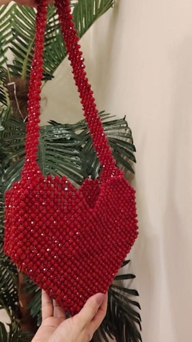 شنطة قلب مقاس لارج