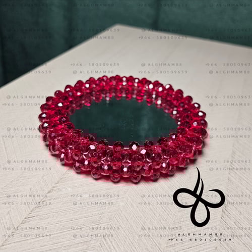 صحن مع مبخرة الوردة وحامل للعود