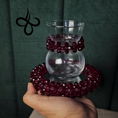 12 كاسات شاي قصيرة و 12 قاعدات للكاسات