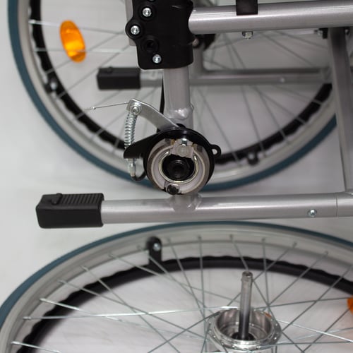 كرسي متحرك فاخر عالى التحمل كفر كبير -24- ماس التم...