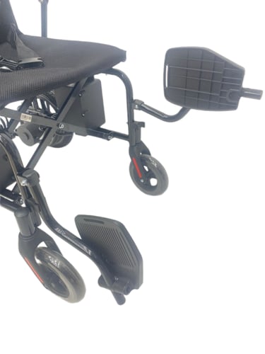 كرسي كهربائي خفيف الوزن-بطارية جانبية-46ماس التميز...