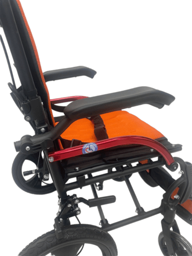 كرسى متحرك المنيوم اسود برتقالى كفر صغير - 12- ماس...