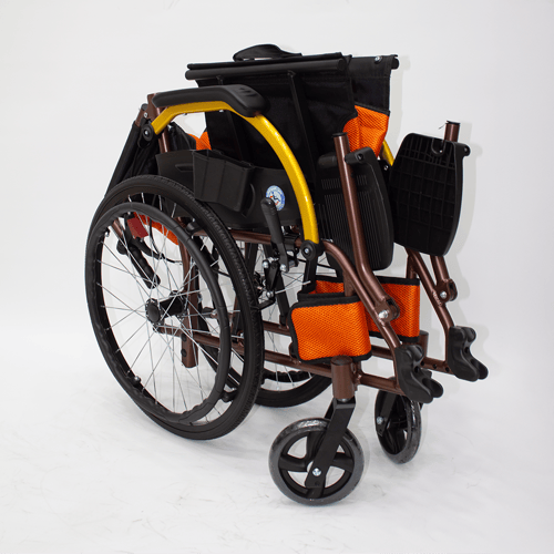 كرسى متحرك المنيوم ذهبى برتقالى كفر وسط - 20 - ماس...