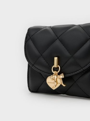 محفظة اريتي المبطنّة بزخرفة قلب وربطة – أسود