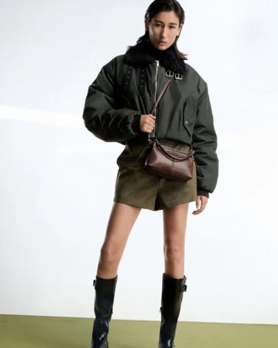 حقيبة نوان مقاس سمول - تشارلز اند كيث