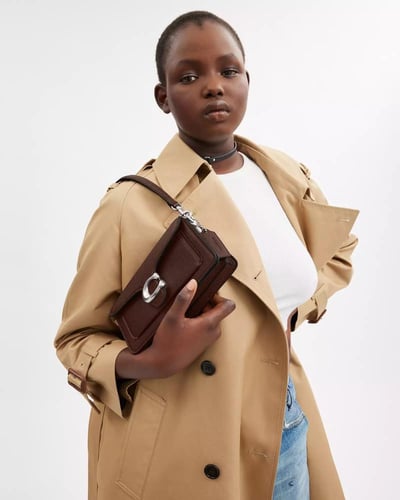 كوتش حقيبة كتف تابي 20