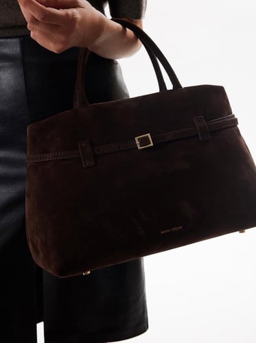 حقيبة لو كامبون 35 من مانو أتيليه – لون بني غامق