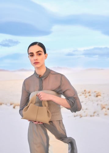 حقيبة رقم تسعة ماركة بولين الفرنسية