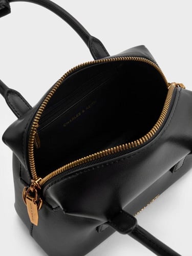 تشارلز اند كيث حقيبة بولينج دينا - أسود