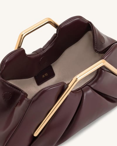 حقيبة يد ليلى- ماركة JW PEI