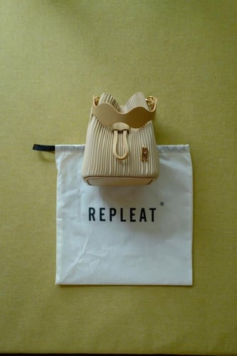 ريبليت باق حقيبة بوكيت مايكرو -فانيليا