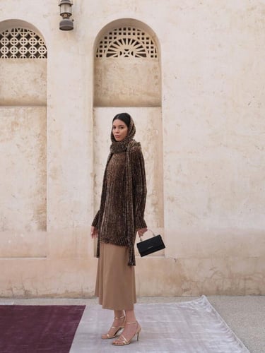 تشارلز اند كيث محفظة كريستين اللامعة بسلسلة -اسود