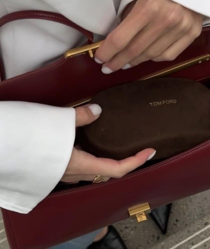 حقيبة كتف إيلويز ماركة JW PEI - ألوان متعددة