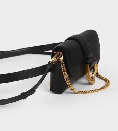 حقيبة غابين كروس بودي - تشارلز اند كيث