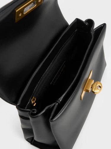 تشارلز اند كيث حقيبة كروس بودي صغيرة بمقبض سلسلة ك...