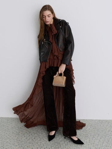 حقيبة الباني بالكريستالات- تشارلز اند كيث