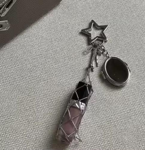 حامل روج .تعليقة شنطة ( نجمة )