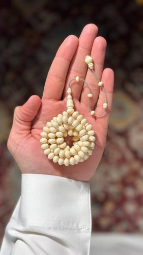 مسباح ضومنة صب قديم كريمي