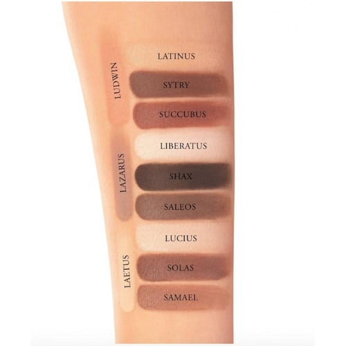 باليت ظلال عيون وكنتور من كات فون دي