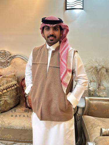 جديد سديري شتوي بيج غامق - قماش شانيل وجوخ اصلي