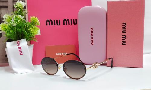 نظارة نسائية ميو ميو miu miu