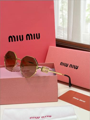 نظارة نسائية ميو ميو miu miu