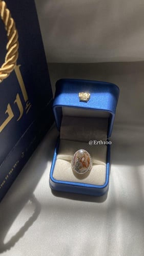 خاتم رجالي فضة عيار 925 مُتوج بالعقيق اليماني الطب...