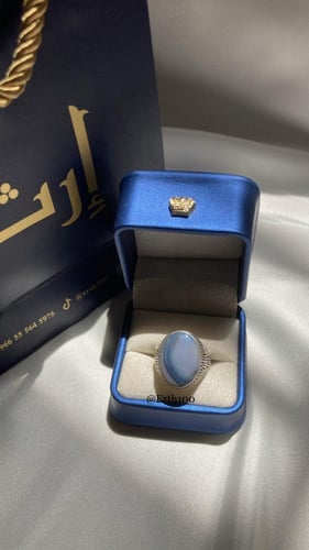 خاتم رجالي فضة عيار 925 مُتوج بالعقيق اليماني الطب...