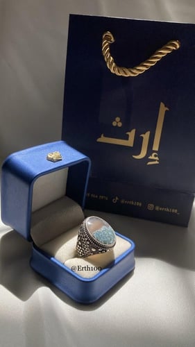 خاتم رجالي فضة عيار 925 مُتوج بالعقيق اليماني الطب...