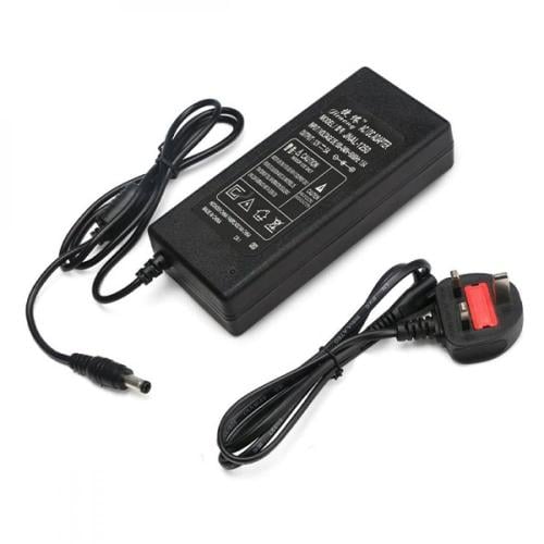 محول كهرباء 12 فولت 5 امبير