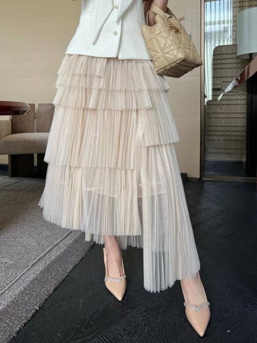 تنورة انيقة " لونين "