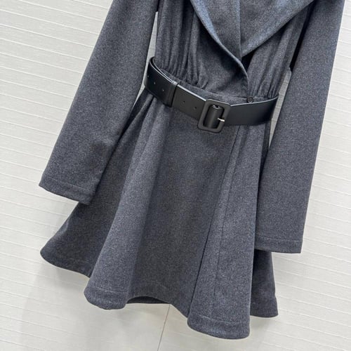 معطف انيق Alaia