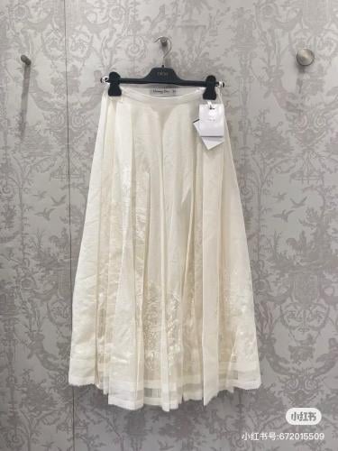 تنورة انيقة جدًا