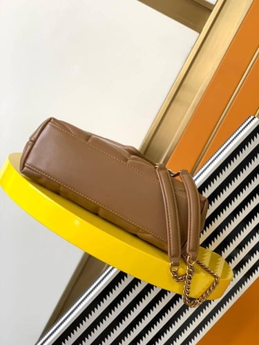 شنطة سان لوران " 23 cm “