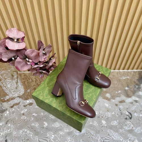 بوت قوتشي " ٣ الوان "