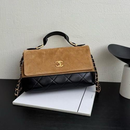 شنطة شانيل size :29 cm