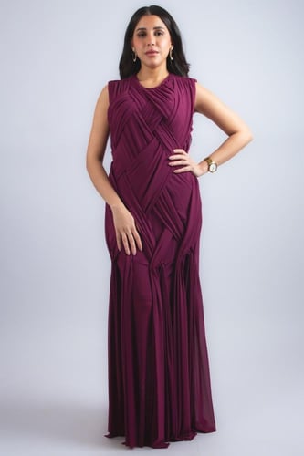 فستان سحر الانسياب الراقي