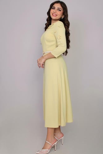 فستان أناقة الربيع – قصة ميدي ناعمة