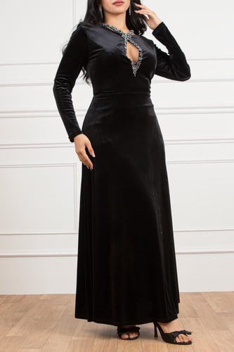 فستان لمسة الفخامة المخملية